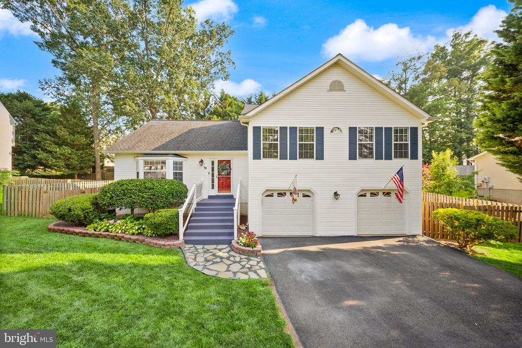 18 PARKWOOD COURT