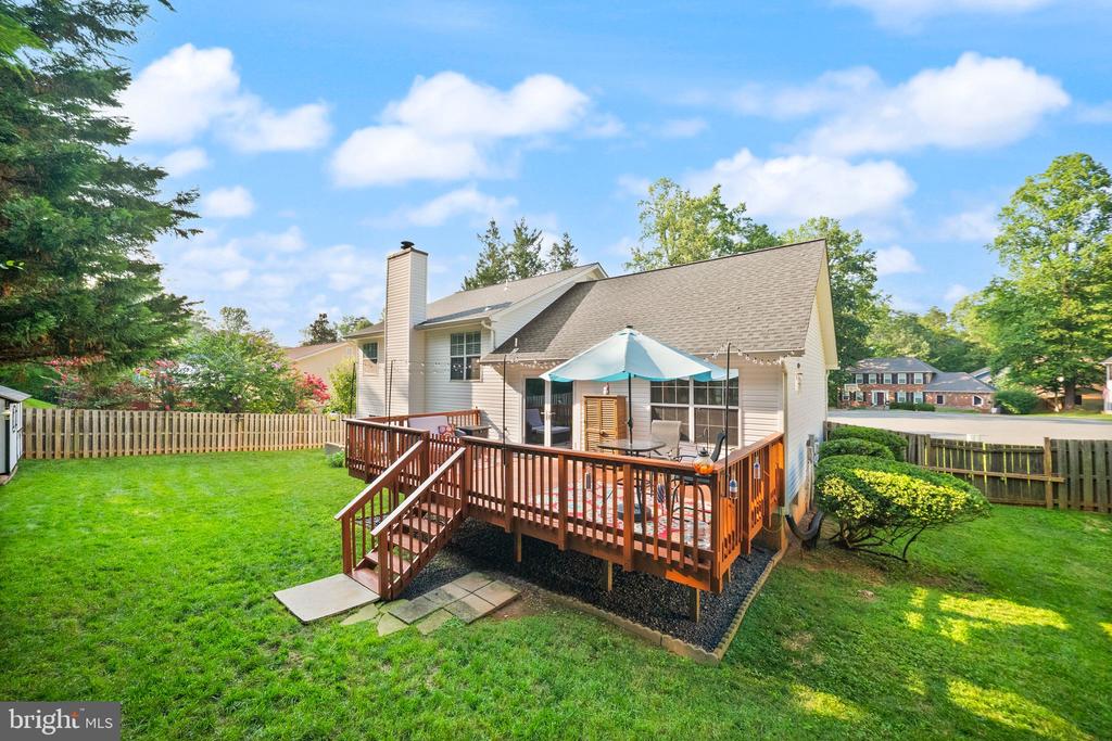 18 PARKWOOD COURT