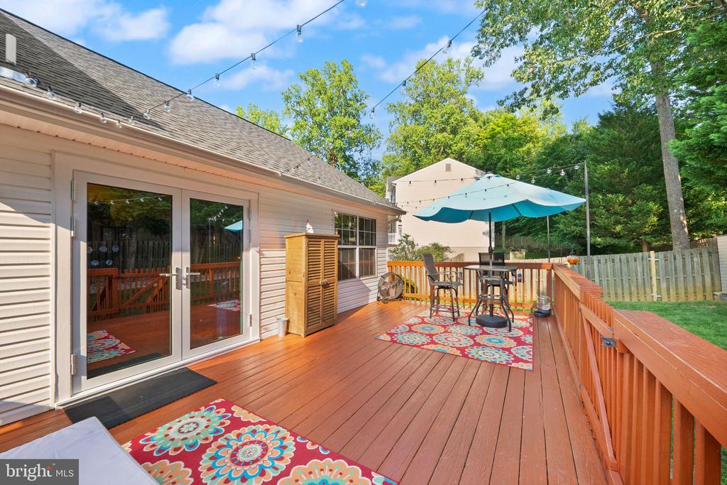 18 PARKWOOD COURT