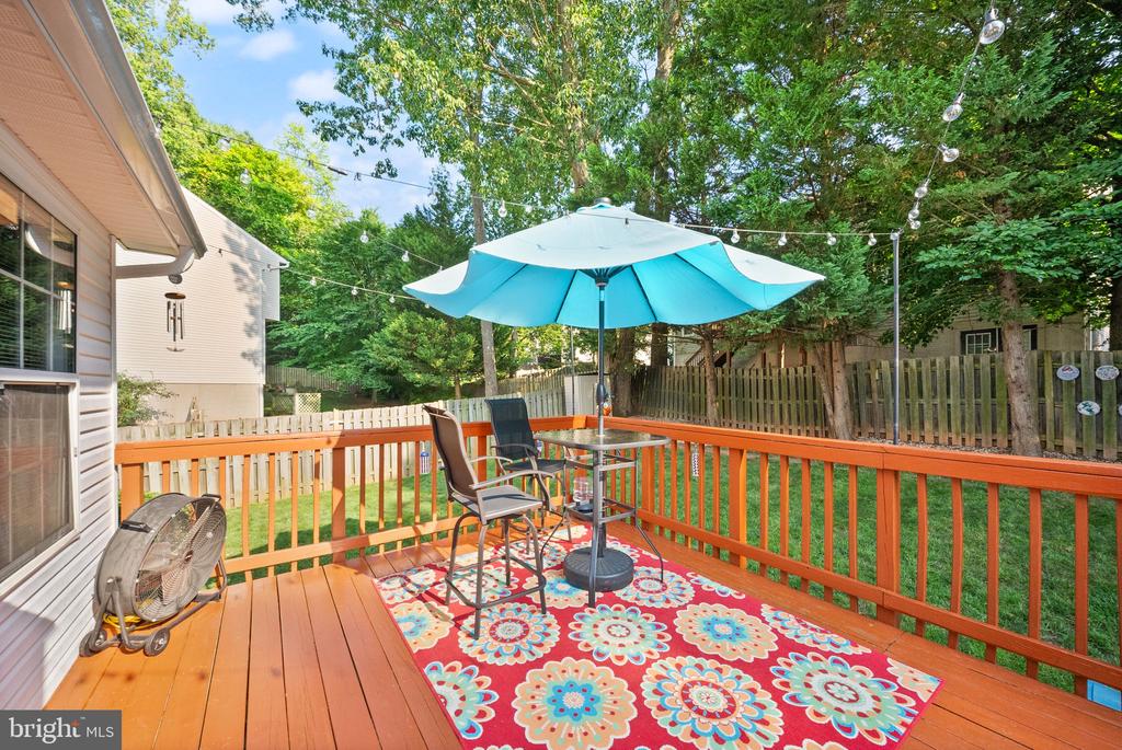 18 PARKWOOD COURT