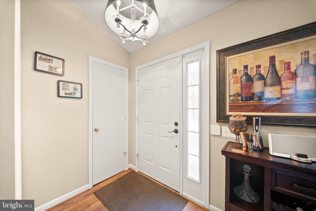 18 PARKWOOD COURT