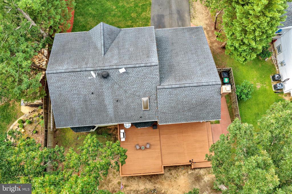 2011 VICTORIA DRIVE
