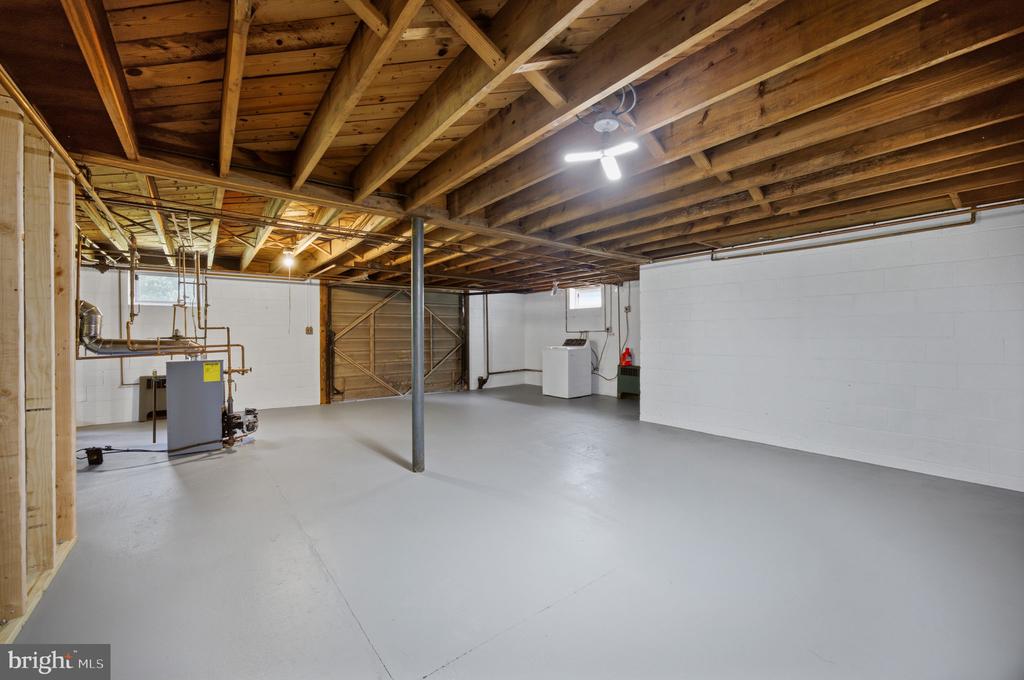 205 MAPLE STREET