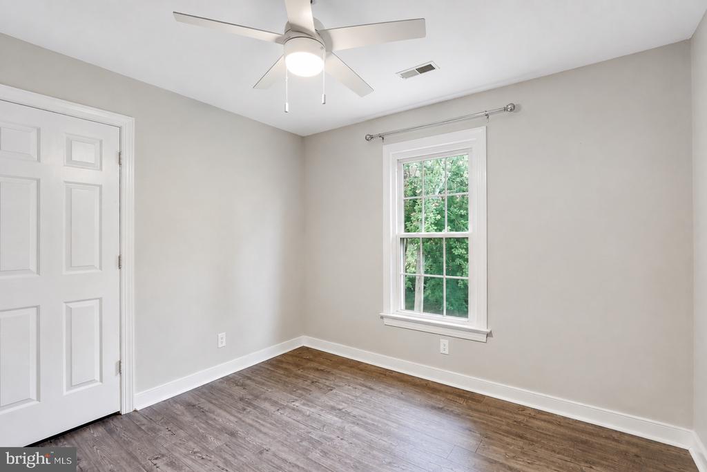 24 BERTRAM BOULEVARD
