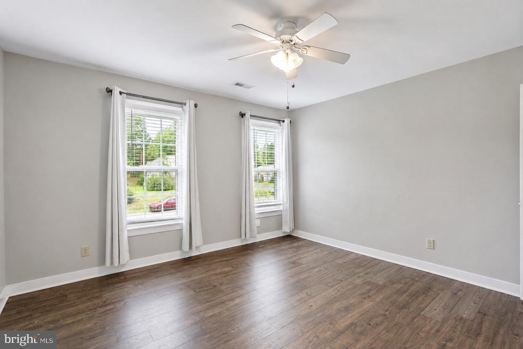 24 BERTRAM BOULEVARD