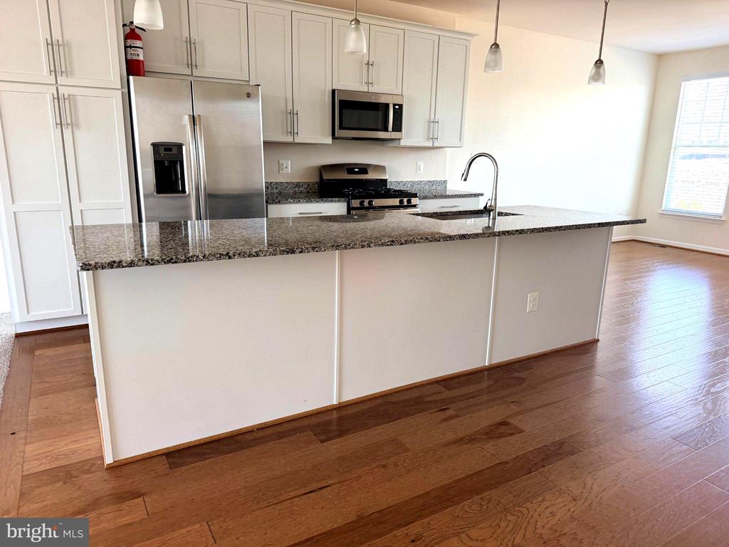 438 BOXELDER DRIVE Unit: 102