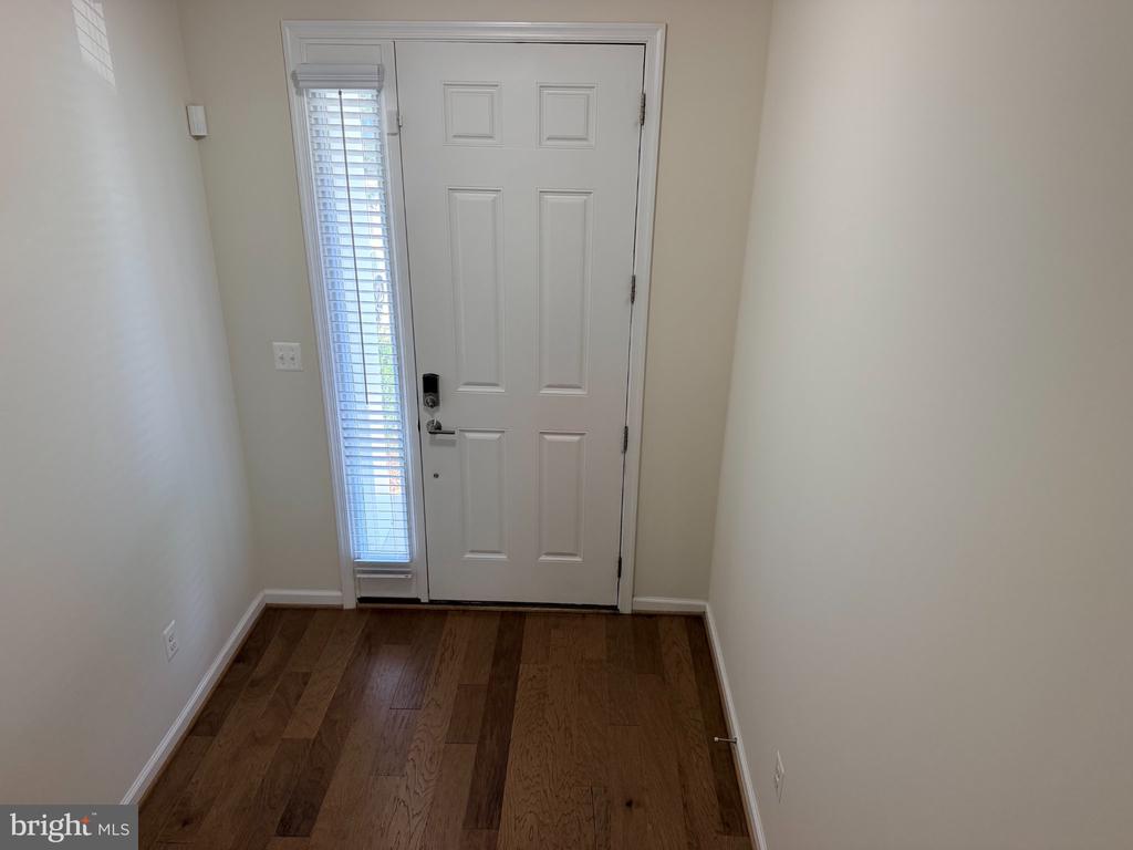 438 BOXELDER DRIVE Unit: 102