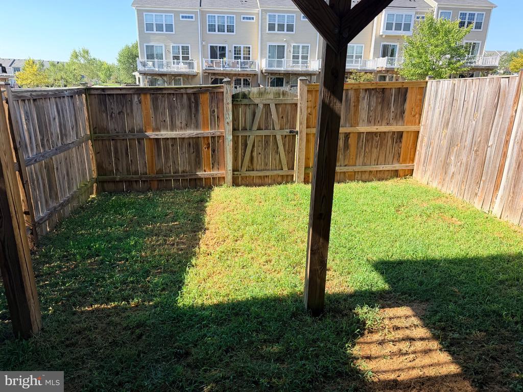 438 BOXELDER DRIVE Unit: 102