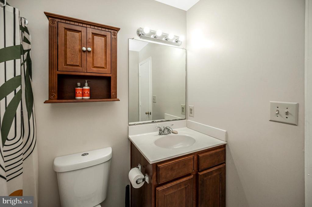 75 FERN OAK CIRCLE Unit: 303