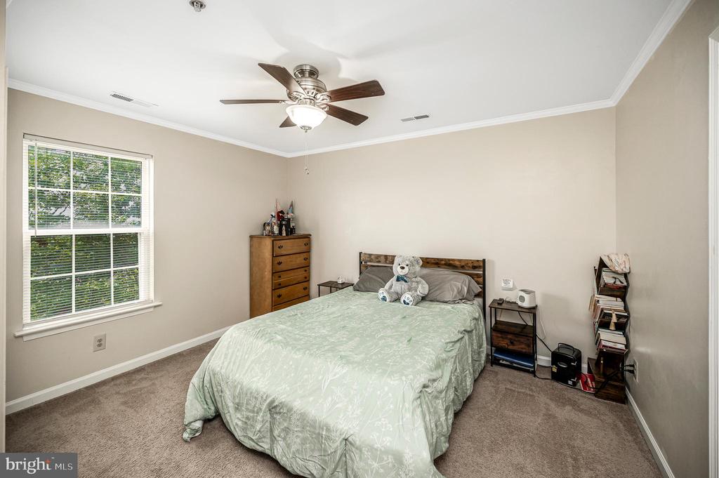 75 FERN OAK CIRCLE Unit: 303