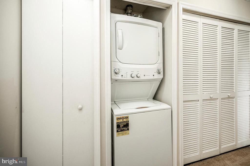 75 FERN OAK CIRCLE Unit: 303