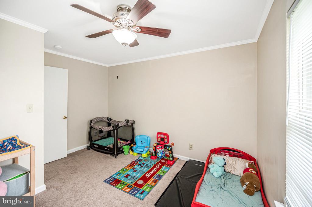 75 FERN OAK CIRCLE Unit: 303