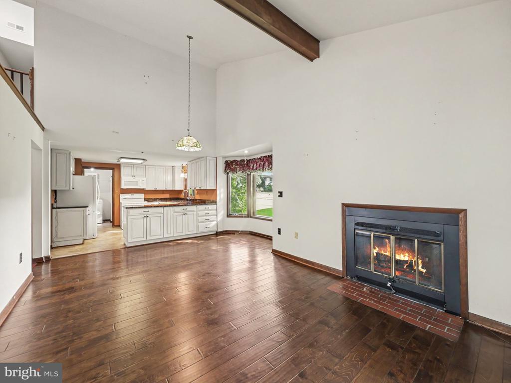 415 COLLINGWOOD DRIVE