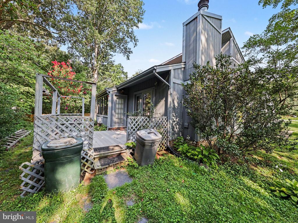 415 COLLINGWOOD DRIVE