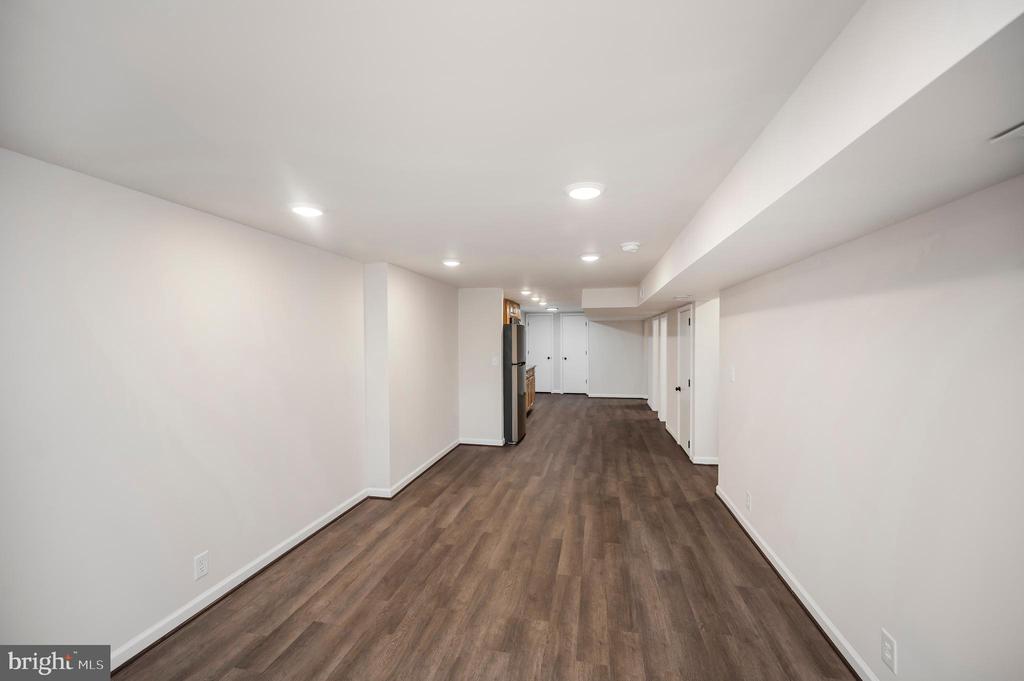 241 FERRY ROAD