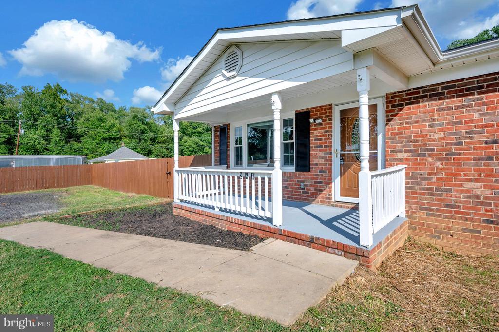 241 FERRY ROAD
