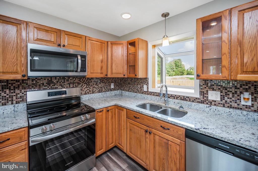 241 FERRY ROAD