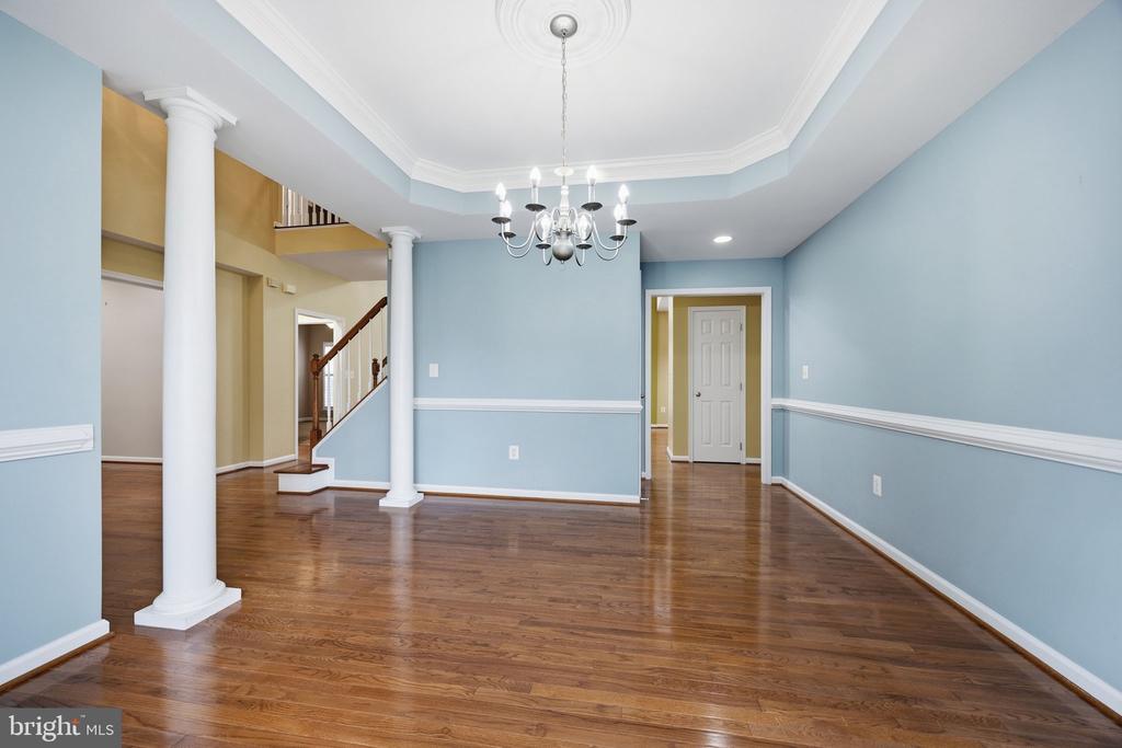 3 GALLERY ROAD