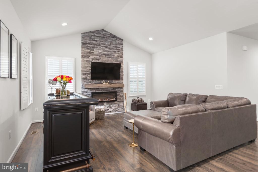 207 LIBERTY HALL DRIVE