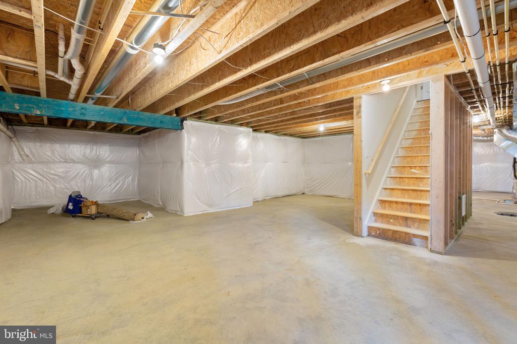 207 LIBERTY HALL DRIVE