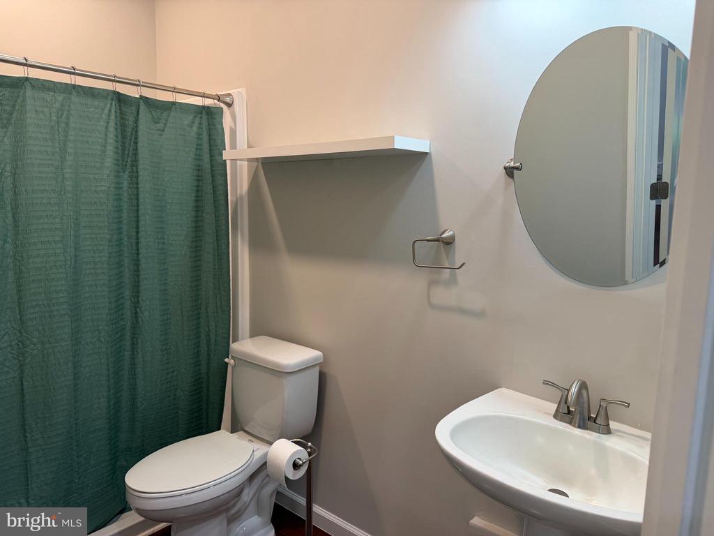 803 WOODSTREAM BOULEVARD Unit: 902