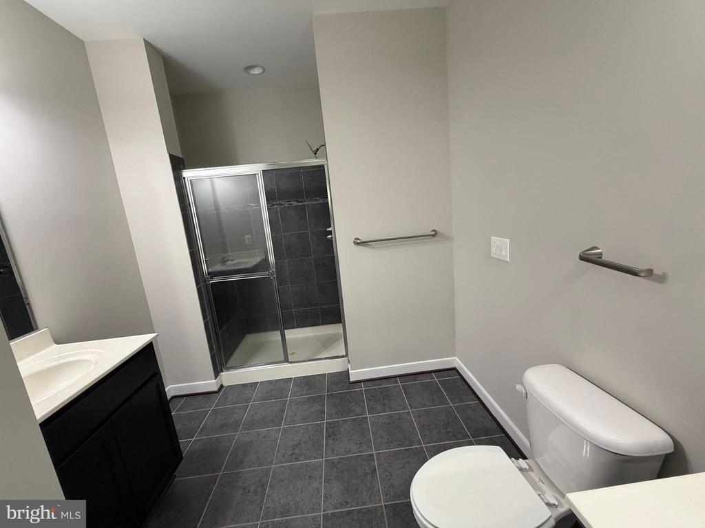 803 WOODSTREAM BOULEVARD Unit: 902