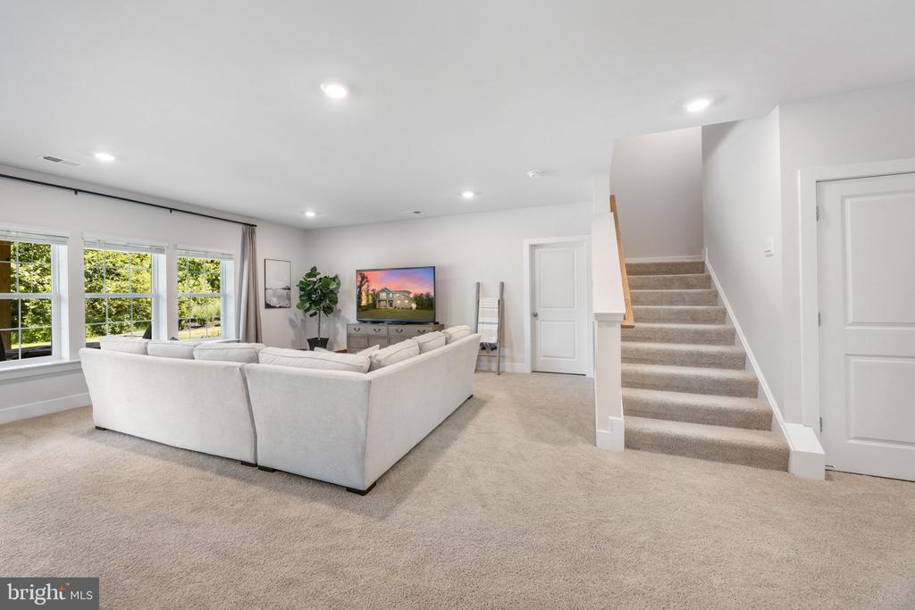 501 TRAINUM LANE
