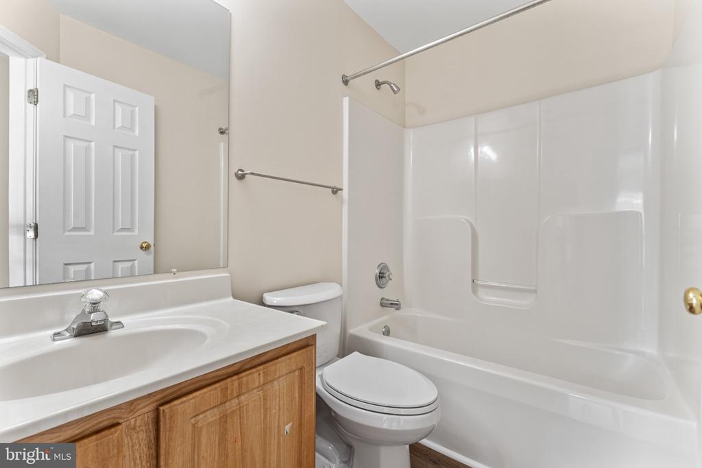 209 ILONA COURT