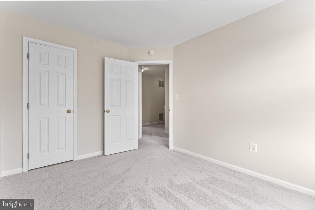 209 ILONA COURT