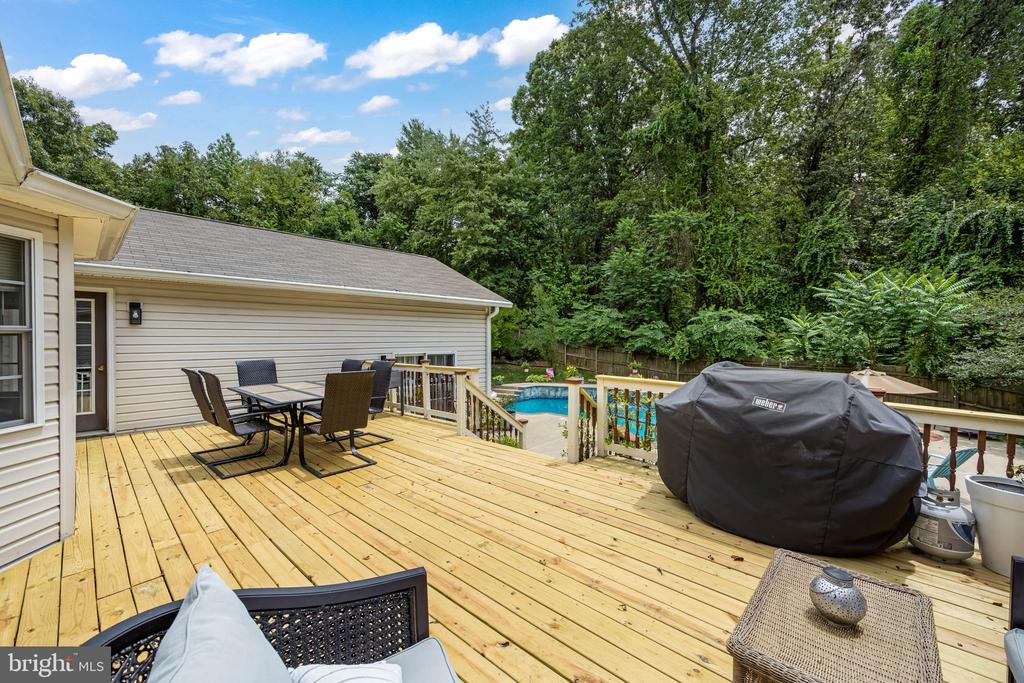 270 TELEGRAPH ROAD