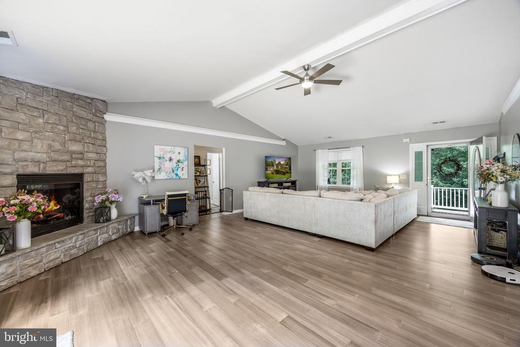 270 TELEGRAPH ROAD
