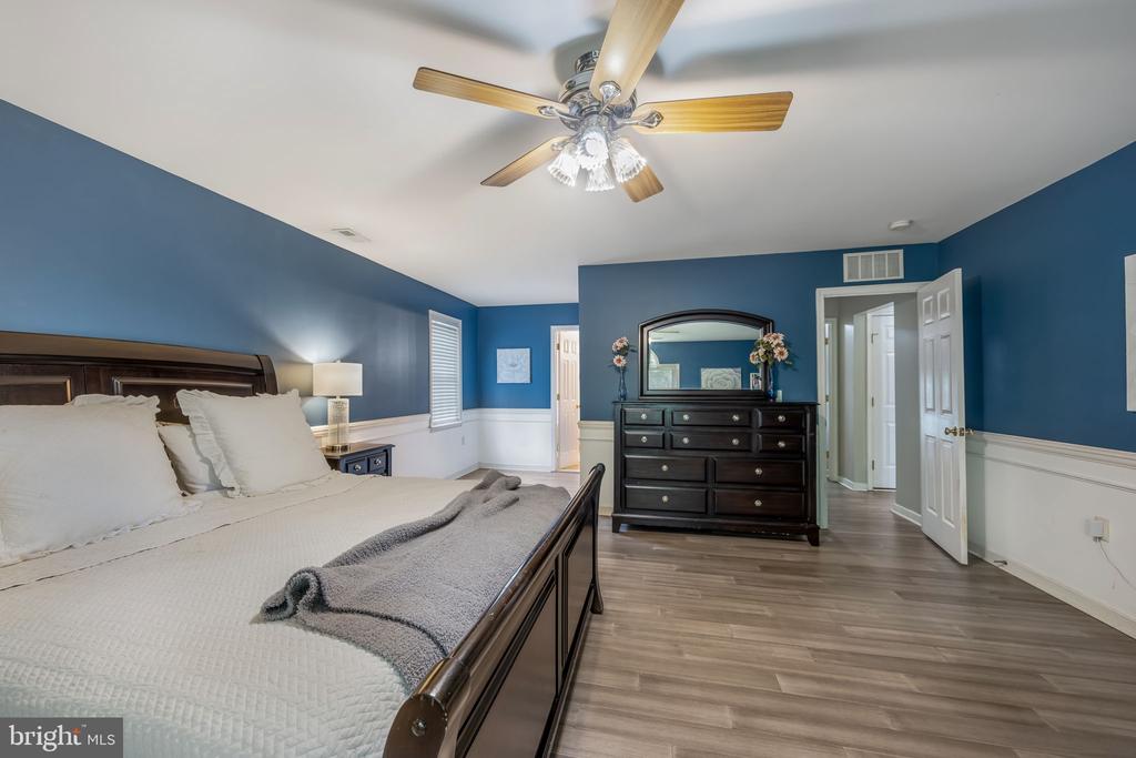 270 TELEGRAPH ROAD