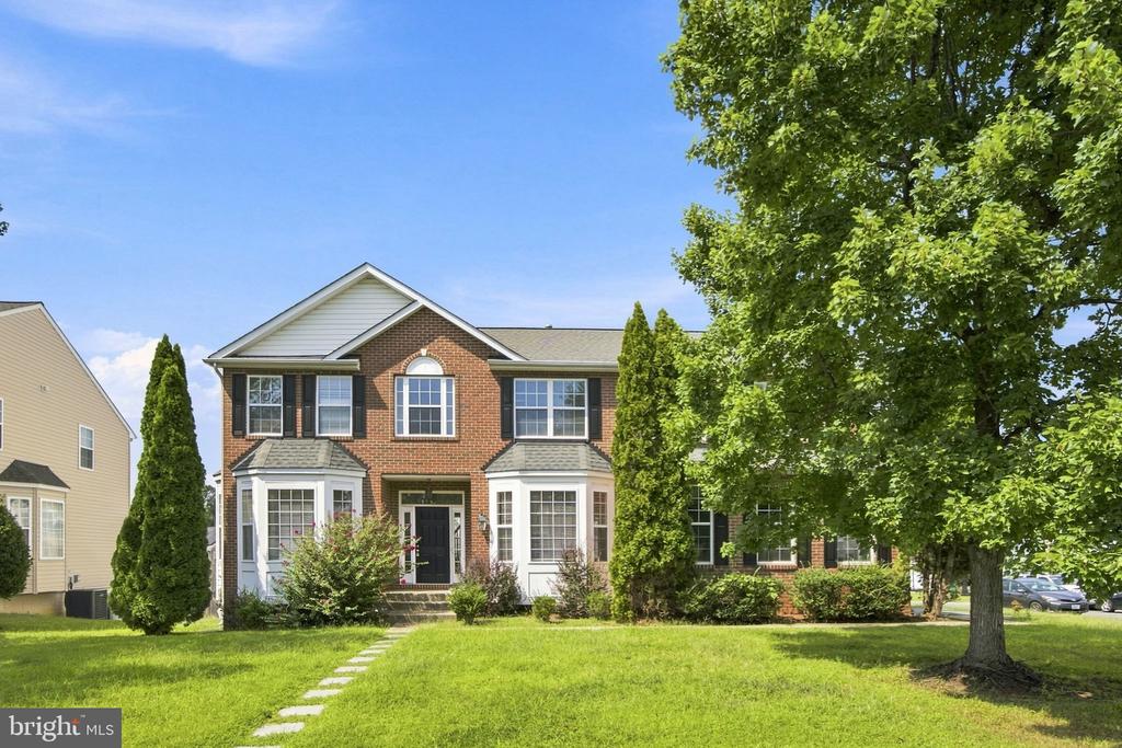 20 PINEHURST LANE