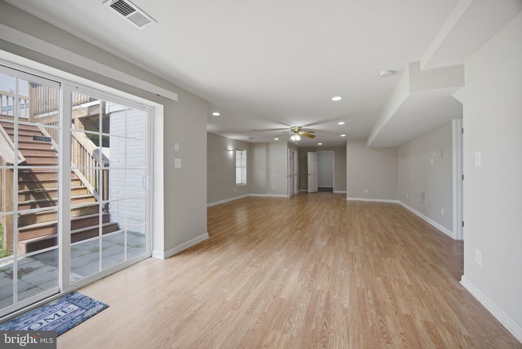 20 PINEHURST LANE