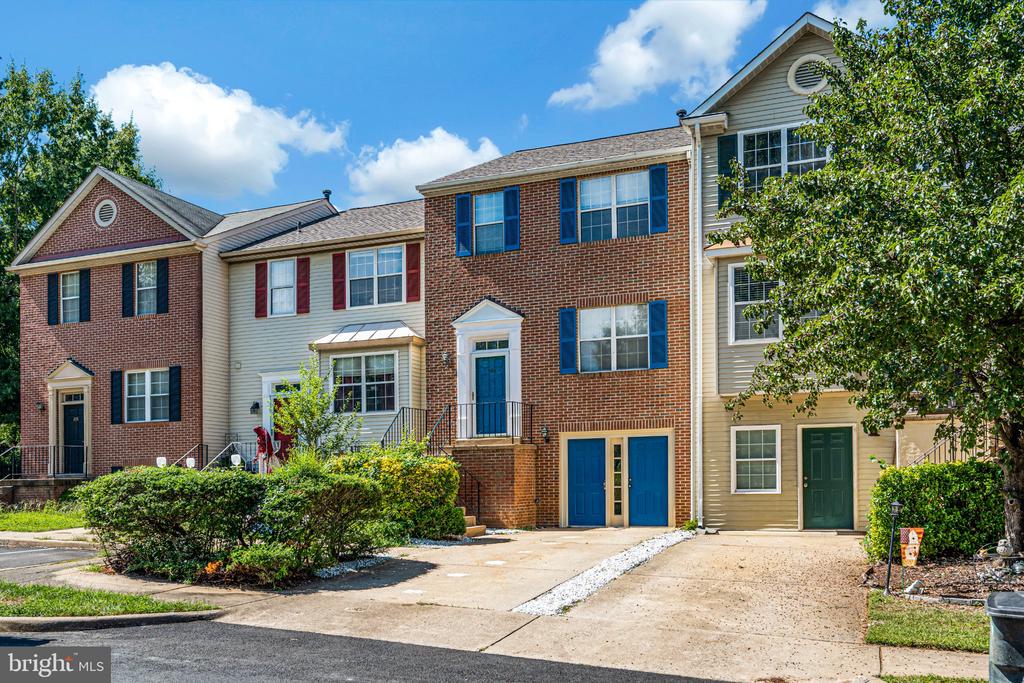 205 CLUB HOUSE ROAD