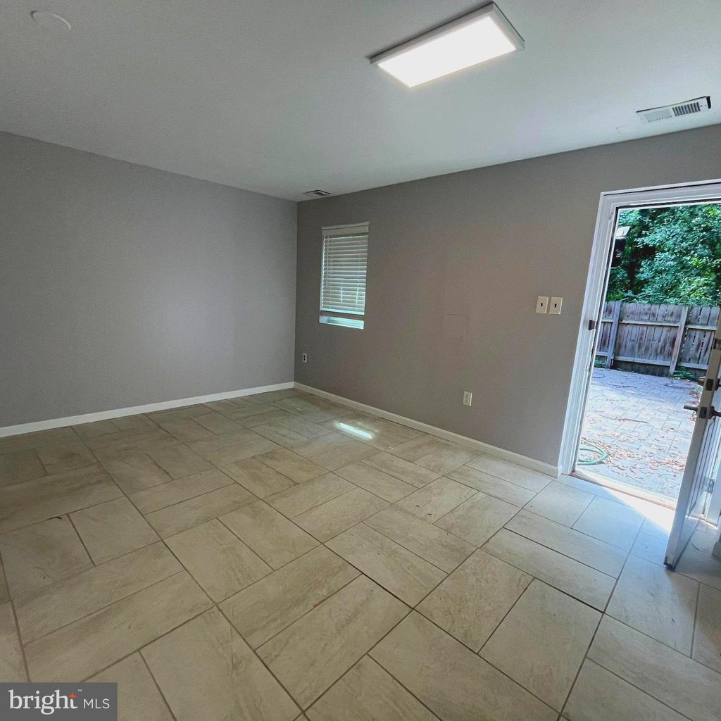 118 OAK DRIVE
