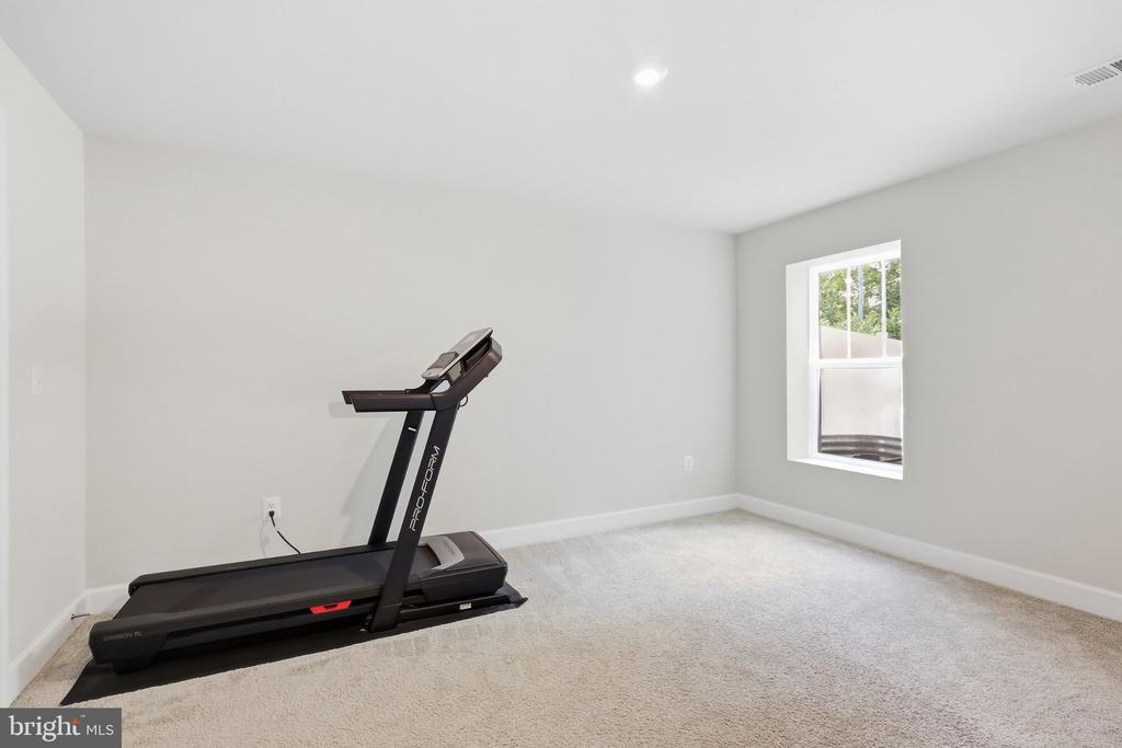 125 HIBISCUS DRIVE