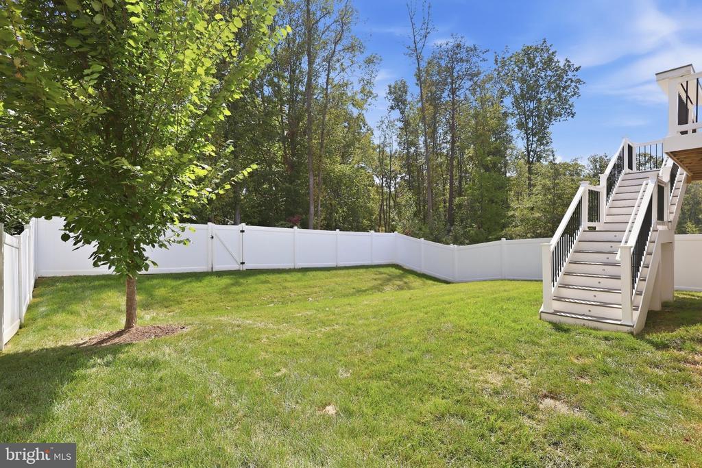 125 HIBISCUS DRIVE