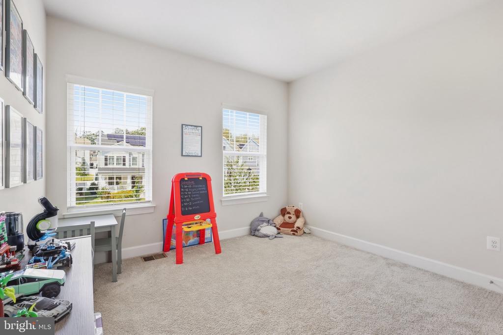 125 HIBISCUS DRIVE