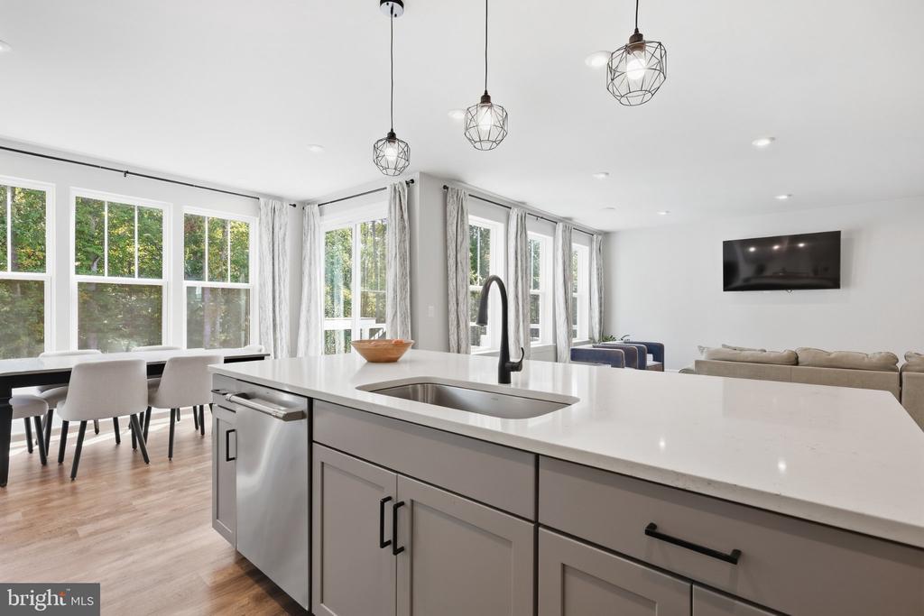 125 HIBISCUS DRIVE