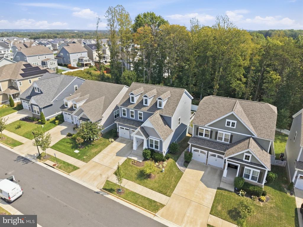 125 HIBISCUS DRIVE
