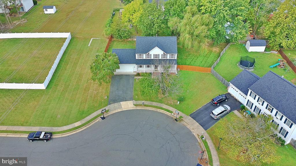 34 ASHCROFT DRIVE