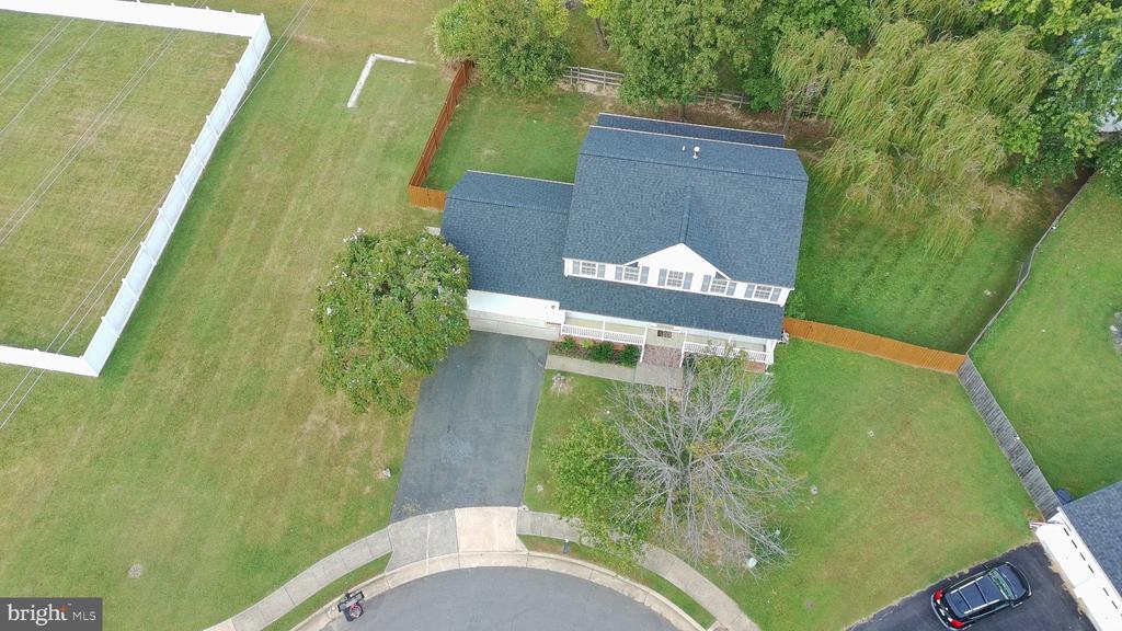 34 ASHCROFT DRIVE