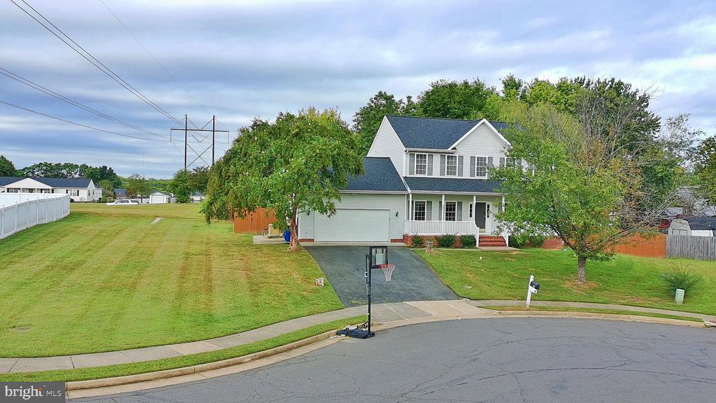 34 ASHCROFT DRIVE