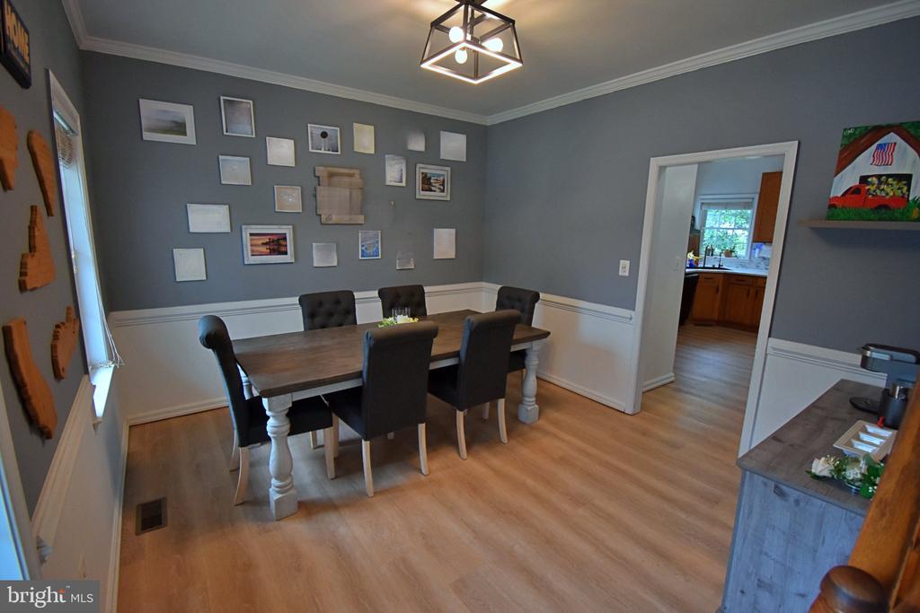 34 ASHCROFT DRIVE