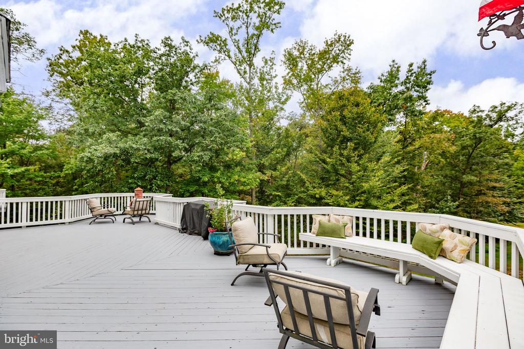 63 BROOKESMILL LANE