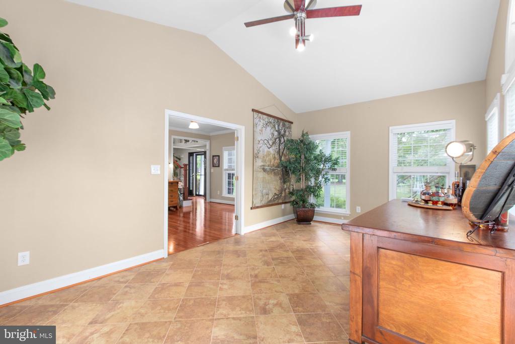 63 BROOKESMILL LANE