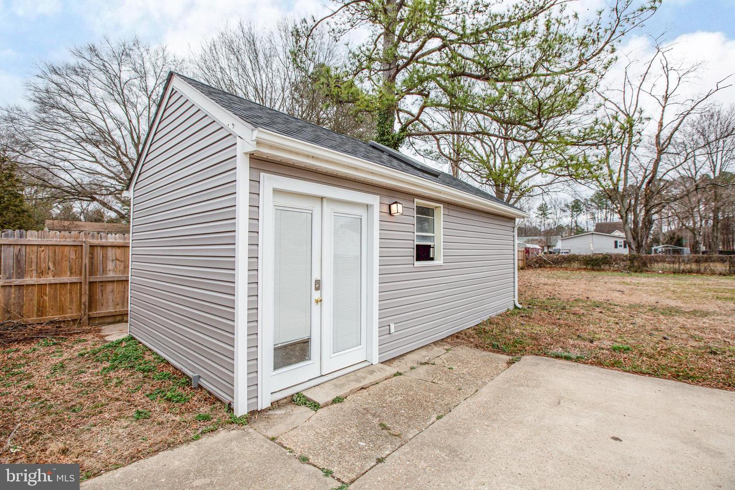 118 Mimosa AVENUE