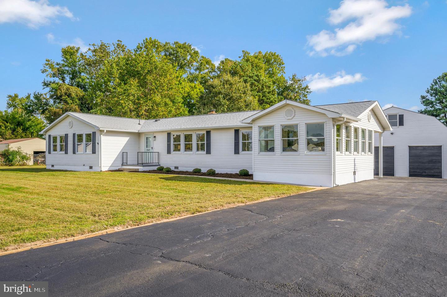341 Blackwell ROAD