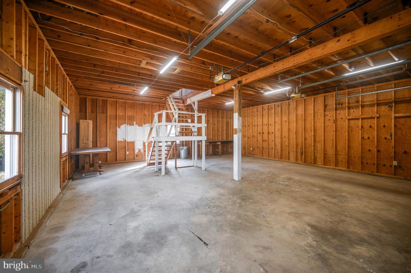 341 Blackwell ROAD
